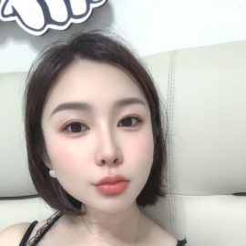 白云尤物朵朵