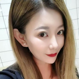 职装小少妇
